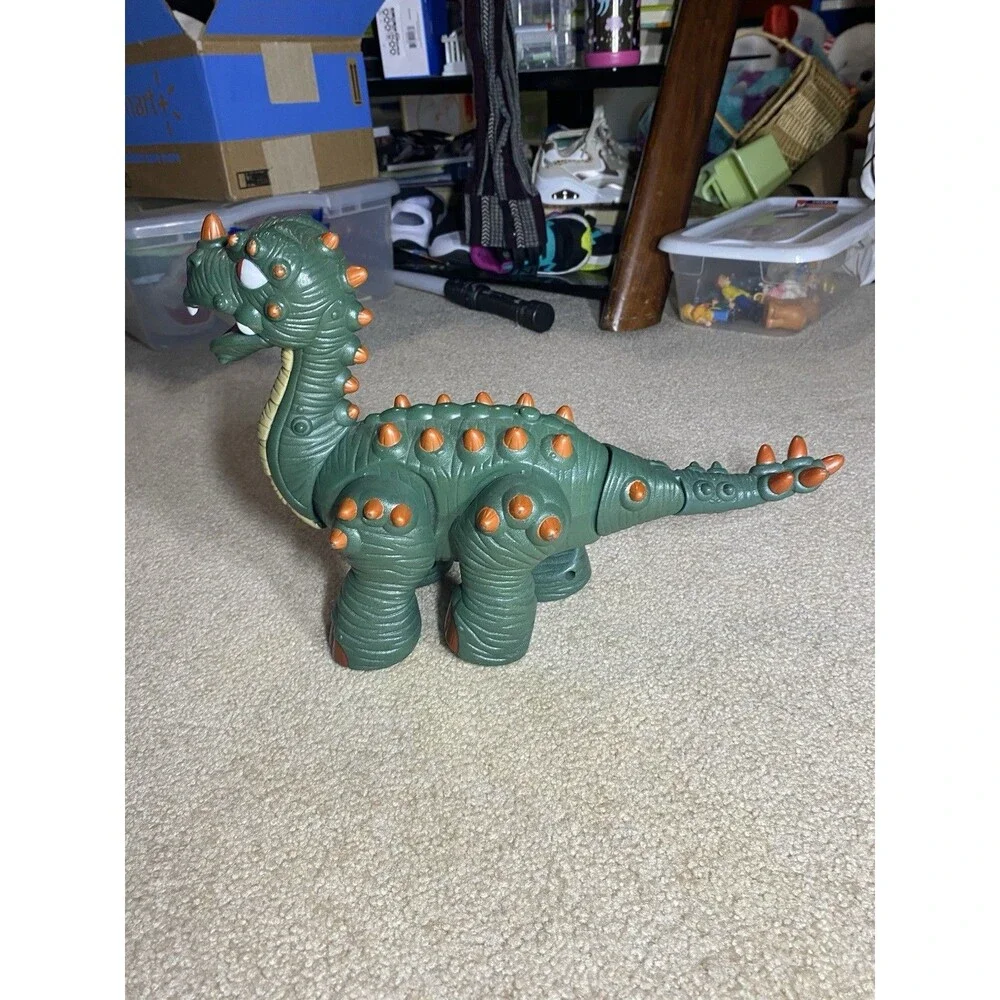 2008 Mattel Imaginext Spike Jr P5454 Green Roaring & Walking Dinosaur Toy Works